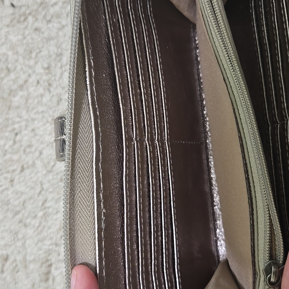 Like New The Sak Gold Metallic Wallet with Strap - Picture 3 of 12